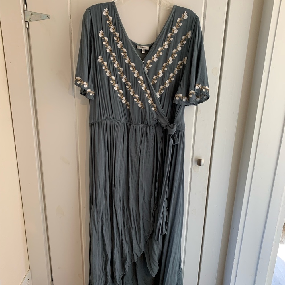 Elegant Teal Flutter-Sleeve Dress